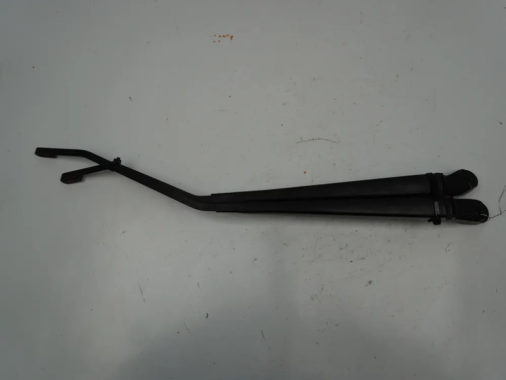 Disponible - Bras essuie-glace avant occasion PEUGEOT 306 Phase 2 - 1.9 D