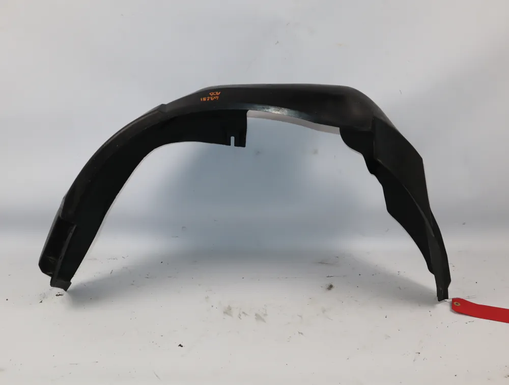 Pare-boue arrière gauche occasion VOLVO V40 I Phase 1 - 1.8i - Commandez en ligne