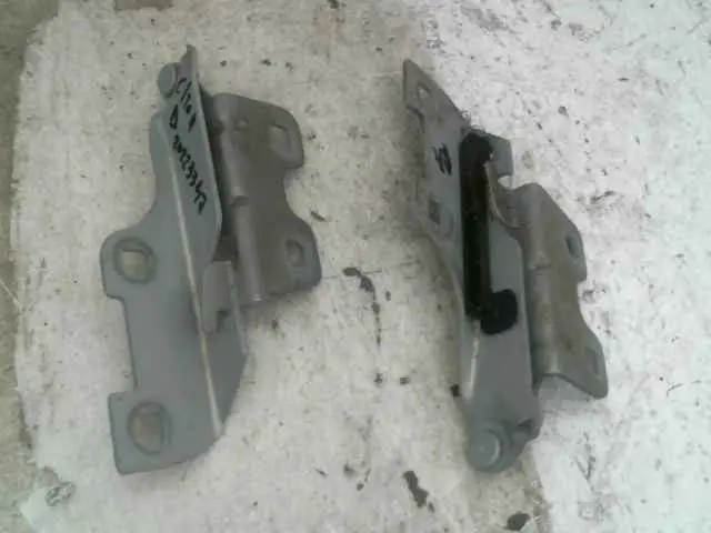 Jeu compas capot Renault CLIO 8200715439 - Super prix